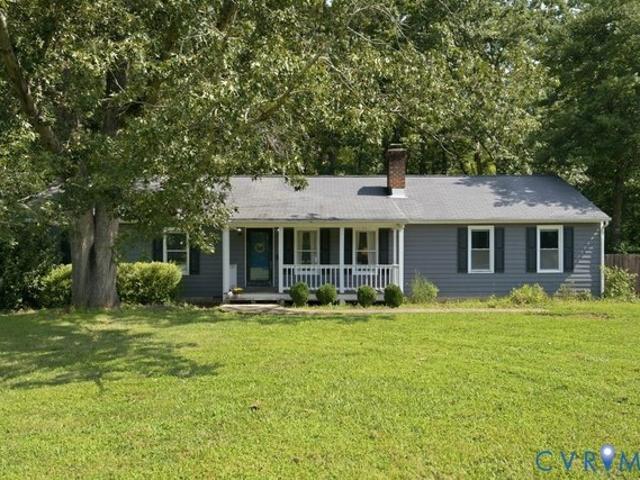 238 Deerwood Dr, Gum Spring, VA 23065