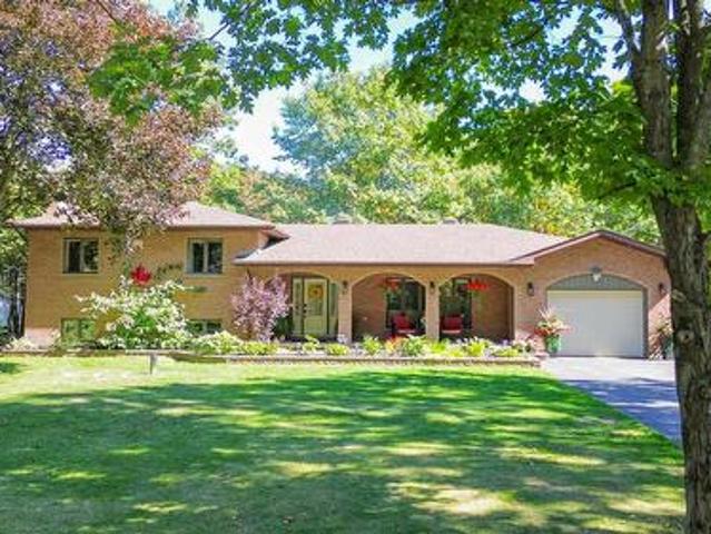 238 Old Goulais Bay Rd, Sault Ste. Marie, ON, P6B 0B9 house for sale | Listing ID SM262868 | Royal LePage