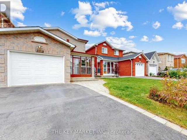 238 Lech Walesa Drive, Mississauga, ON, L5B 3H2 house for sale | Listing ID W14033 | Royal LePage