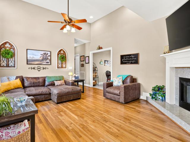 238 Magnolia Circle