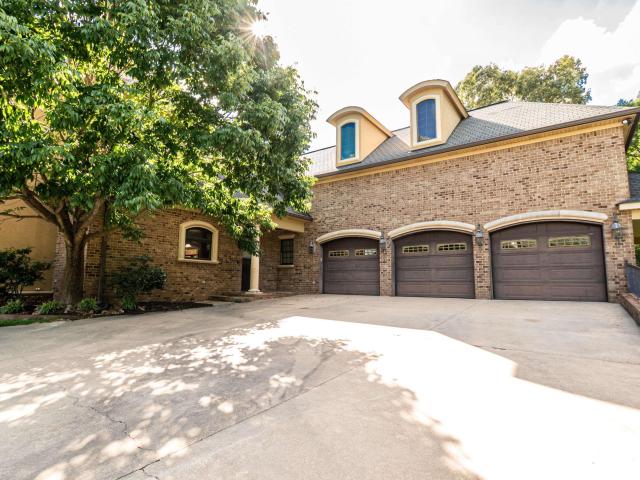 238 Maple Ridge Rd