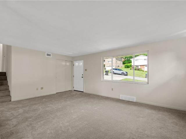 238 Santa Fe Dr