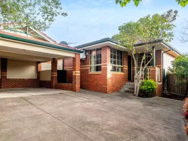 2/38 Sellars Street, Watsonia North VIC 3087 Unit For Lease