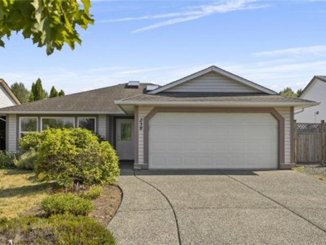 238 Strawberry Cres, Parksville, BC, V9P 2W7 house for sale | Listing ID 1043 | Royal LePage