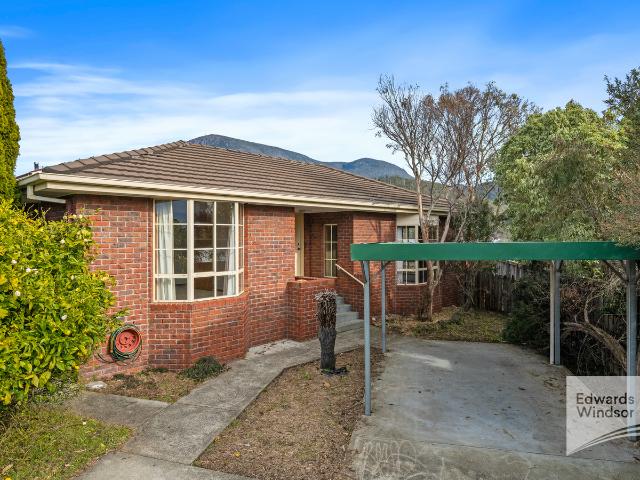 2/38 Ruth Drive Lenah Valley 7008 Australia Edwards Windsor