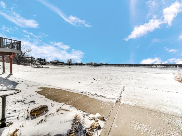 238 W Johnson Road