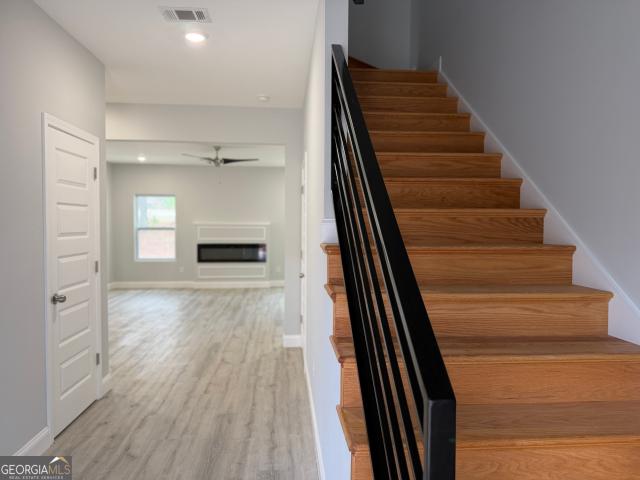 238 Wood Oak Circle