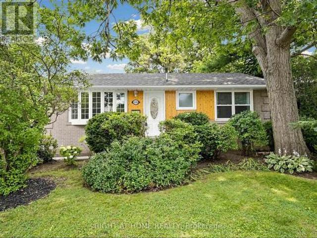 238 Troy Street, Mississauga, ON, L5G 1S7 house for sale | Listing ID W13611 | Royal LePage