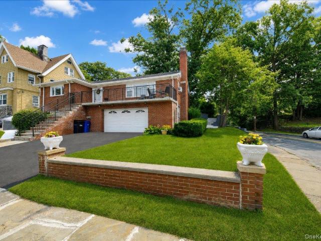 238 Van Cortlandt Park Avenue