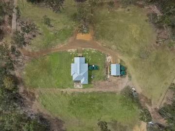 238 Zischkes Road, Coominya, QLD 4311