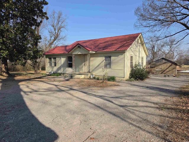 23940 Highway 37 N