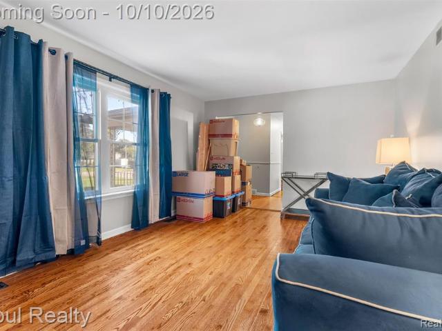 23949 Meadowbrook Road