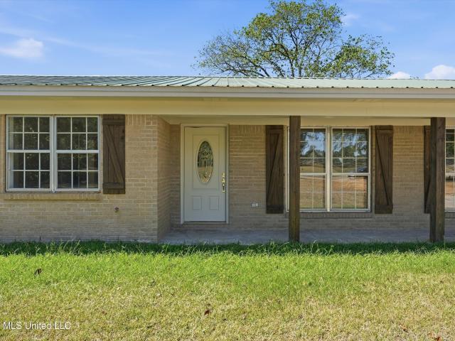 2395 Mowdy Road