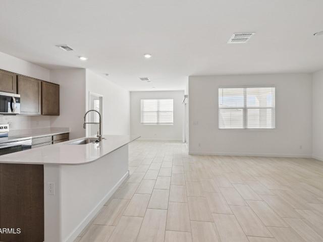 23964 w yavapai street