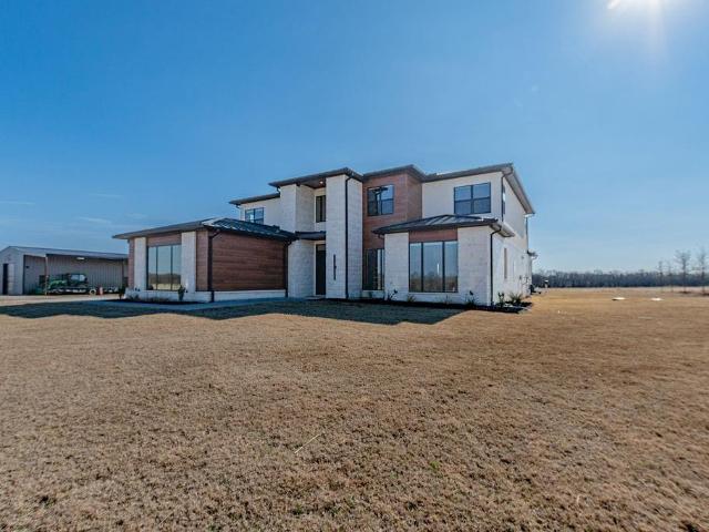 2396 County Road 2145