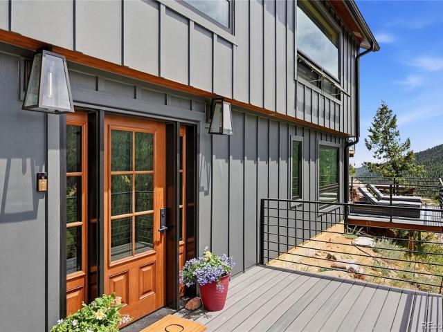 23976 Bent Feather Road