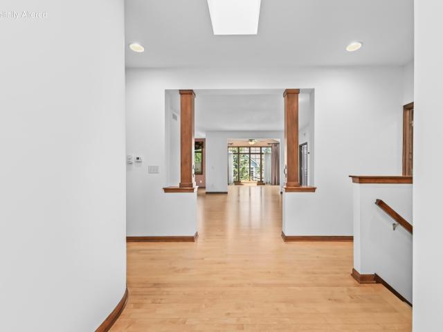 2398 Stoney Ln
