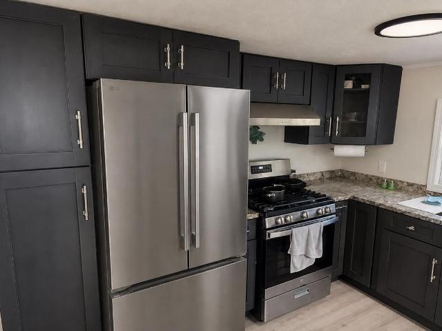 2399 E 14th St 16