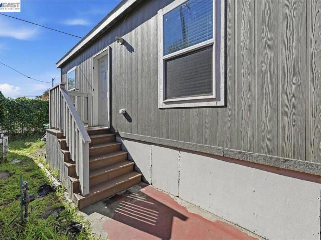 2399 E 14th Street