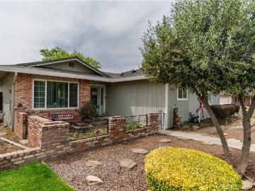 2390 Fruitland Avenue
