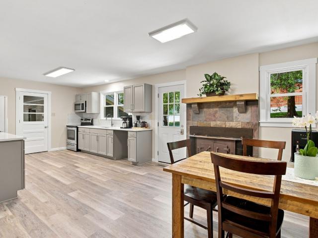 2390 Harlan Rd