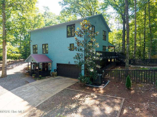 2390 Rainbow Ridge Road