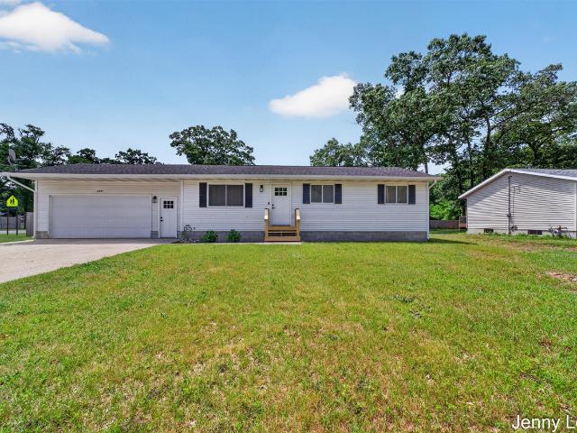 2391 Macarthur Road