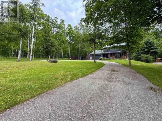 2391 Seadon Road, Springwater, ON, L4N 6V1 house for sale | Listing ID S13587 | Royal LePage