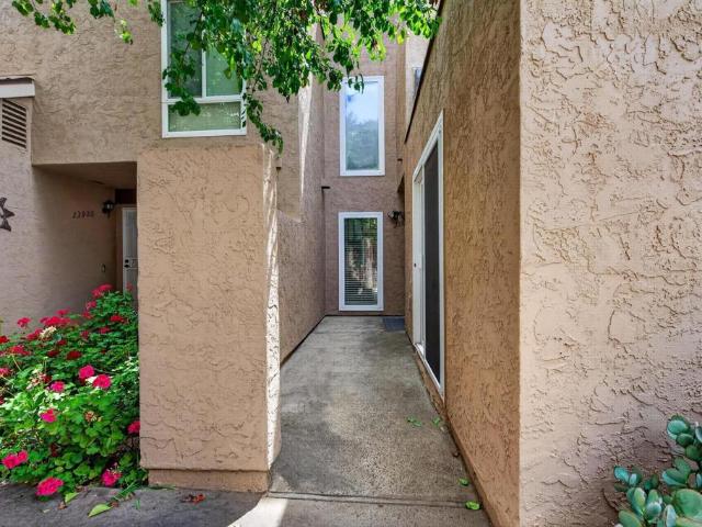 23928 Green Haven