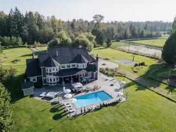 Greater Vancouver - Terrace, Swimming pool