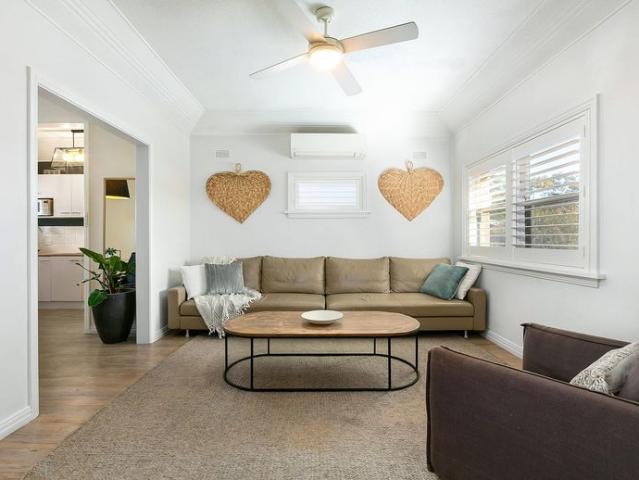 2/39 Cammeray Road, Cammeray