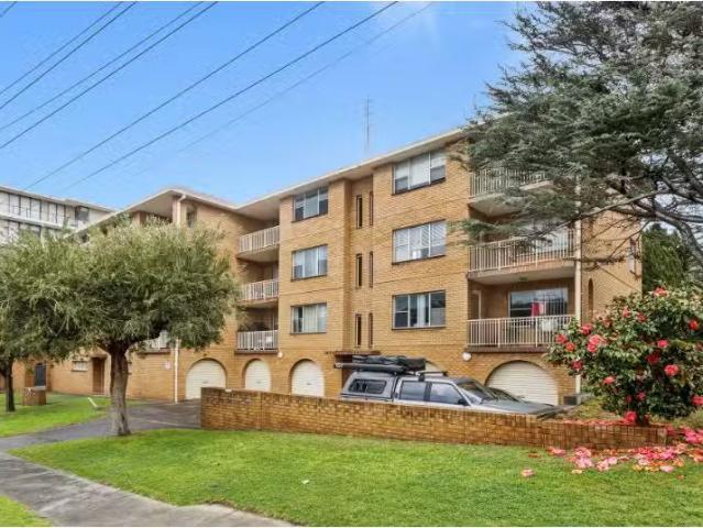 2/39 Campbell Street, Wollongong Apartment for rent Listed by.