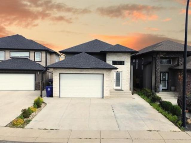 239 Bentley Court, Saskatoon, SK, S7L 6L4 house for sale | Listing ID SK048023 | Royal LePage