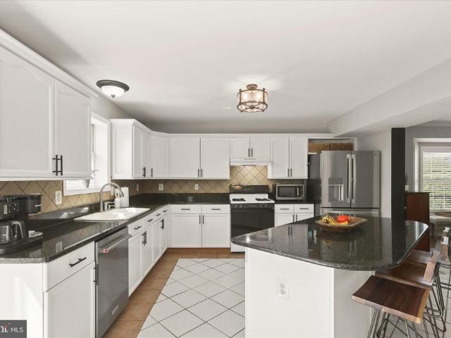 239 Bishops Glen Drive