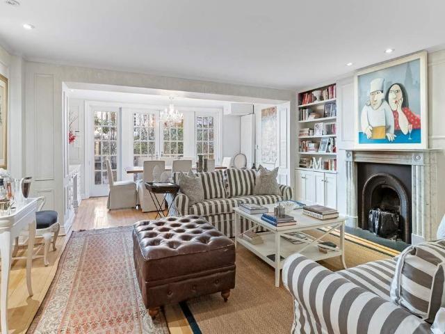 239 E 48th Street