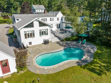 239 Foreside Road, Falmouth, US, ME