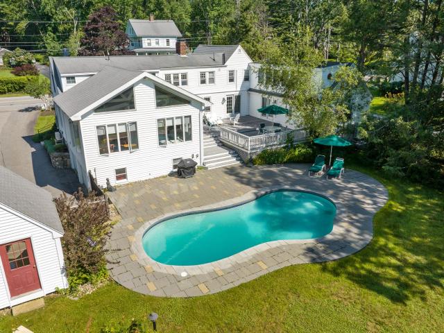239 Foreside Road, Falmouth, US, ME