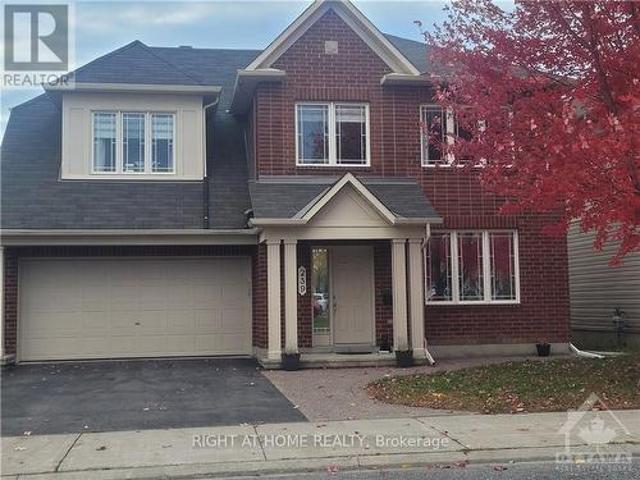 239 Highpointe Crescent, Ottawa, ON, K2J 5N8 house for lease | Listing ID X13734 | Royal LePage