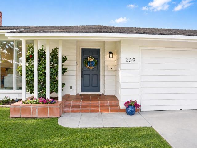 239 Oak St, Salinas, CA 93901 | MLS #ML82044