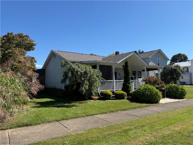 239 Oak Street