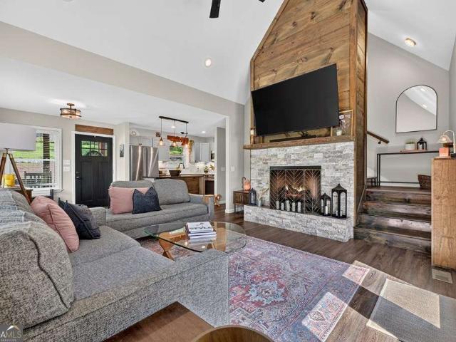 239 Lucille Avenue