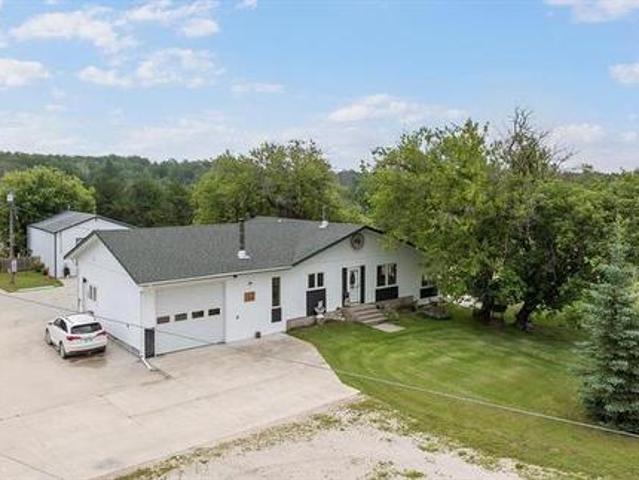 239 Main St, Carrick, MB, R0A 2N0 house for sale | Listing ID 202618 | Royal LePage