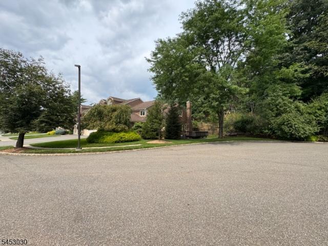 239 Westervelt Ln