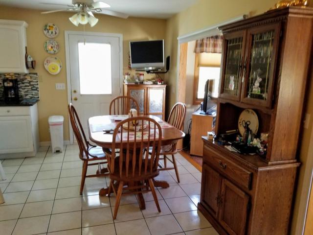 27 53 Ridgeview Drive
