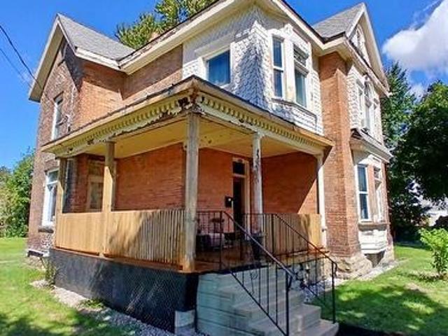 27 & 31 Wade Street, Chatham, ON, N7M 3T6 house for sale | Listing ID 26022 | Royal LePage