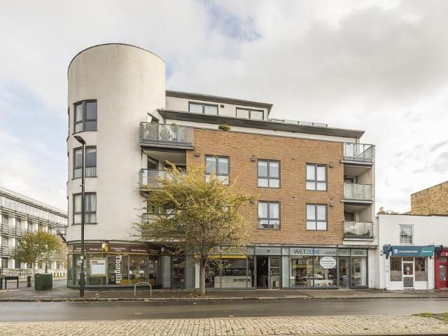 27 31, St Marys Road, Ealing W5 2 bed flat to rent £2,600 pcm £600 pw