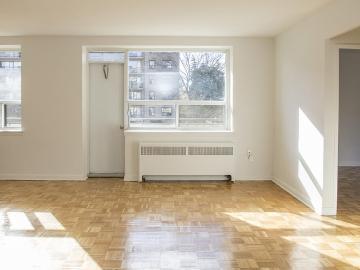 27 Thorncliffe Park Apartments 1 Bedroom Apartment for Rent at 27 Thorncliffe Park Dr, Toronto, ON M4H 1J2 Thorncliffe Park