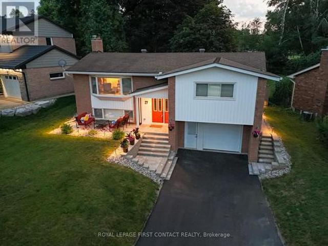 27 Tower Crescent, Barrie, ON, L4N 2V3 house for sale | Listing ID S13820 | Royal LePage