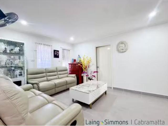 27 Tumbarumba Crescent, Heckenberg House for rent Listed by B.