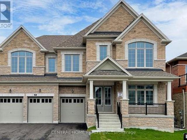 27 Upbound Court, East Gwillimbury, ON, L9N 0E5 house for sale | Listing ID N12980 | Royal LePage